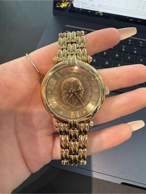 New Bellezza Gold-Tone Italian Lira Coin Analog Dial Dress Watch